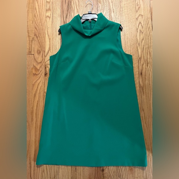 Alex Marie Dresses & Skirts - Alex Marie dress, worn once. Kelly green, beautiful fit! Size 16